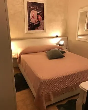 شقة Sunset House كاسْتيلونْشيلّو
